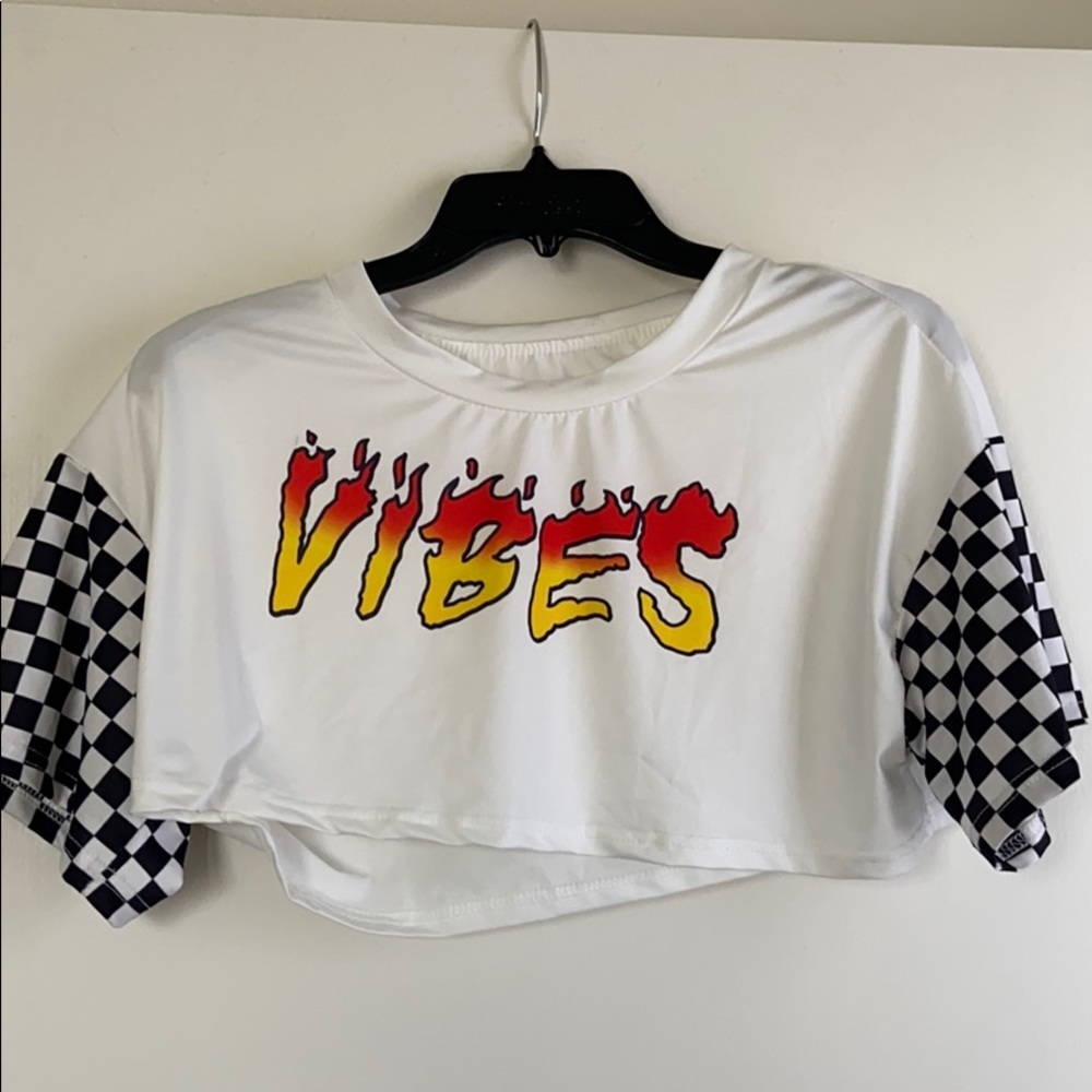 Crop top
